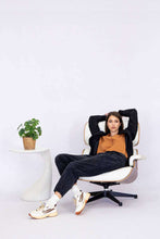 Load image into Gallery viewer, G-Eco '99 with Brown White/Brown