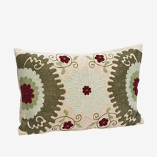 Load image into Gallery viewer, Embroidered velvet cushion cover 40x60, Grey/Sage/Green