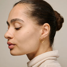 Load image into Gallery viewer, Bellu Studs, 925S/GP