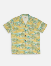 Load image into Gallery viewer, Arvid Pearls Hawaii Shirt Mustard
