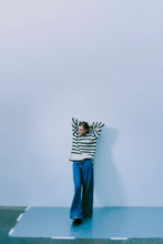 Load image into Gallery viewer, Bianca Pullover Jet Stream/Black