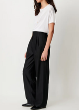 Laden Sie das Bild in den Galerie-Viewer, BODAM Trousers, Black