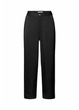 Load image into Gallery viewer, Carly solid pants Black