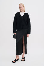 Load image into Gallery viewer, Fluffy Cardigan Ink Black