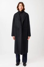Load image into Gallery viewer, CARRAN II Coat Carbon