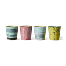 Laden Sie das Bild in den Galerie-Viewer, 70s ceramics coffee mugs, artistic, set of 4
