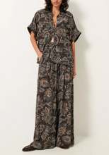 Laden Sie das Bild in den Galerie-Viewer, CHERYL Pants Phantom Indobloom