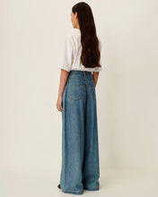 Load image into Gallery viewer, DIEGUI Jeans, Mid Blue