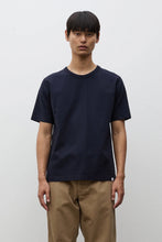 Laden Sie das Bild in den Galerie-Viewer, Elmelunde Soft Compact Cotton T-shirt, Dark Navy