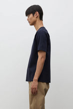 Laden Sie das Bild in den Galerie-Viewer, Elmelunde Soft Compact Cotton T-shirt, Dark Navy