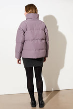 Load image into Gallery viewer, FAIRLEE Puffer Jacket Viola