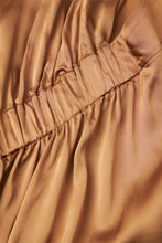 Load image into Gallery viewer, Adda Stretch sheen skirt Hazelnut