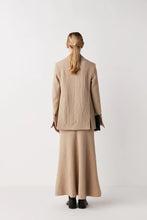 Load image into Gallery viewer, Helin Crumpled jacket Oatmeal