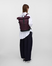 Load image into Gallery viewer, ICON Rolltop Backpack M Cabernet