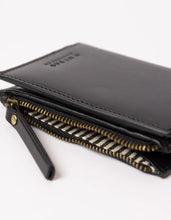 Load image into Gallery viewer, Jamie Wallet Black Classic