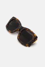 Load image into Gallery viewer, Komori Burnt Havana