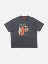 Load image into Gallery viewer, Koffe Trummor T-Shirt Antracite