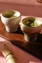 Load image into Gallery viewer, 70s ceramics lungo mugs (set of 2), coral