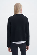 Laden Sie das Bild in den Galerie-Viewer, Mika Yak Funnelneck Sweater, Black