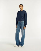 Load image into Gallery viewer, MIO CMW Classic Medium Wash