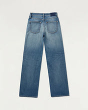 Load image into Gallery viewer, MIO CMW Classic Medium Wash