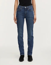 Load image into Gallery viewer, Mizuki Comfort Medium Stonewash Blue