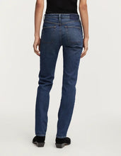 Load image into Gallery viewer, Mizuki Comfort Medium Stonewash Blue