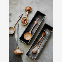 Load image into Gallery viewer, Wooden serving set handcarved