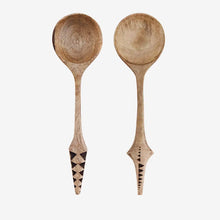 Load image into Gallery viewer, Wooden serving set handcarved