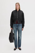 Laden Sie das Bild in den Galerie-Viewer, Nylon Zip Jacket, Black