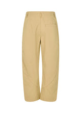 Laden Sie das Bild in den Galerie-Viewer, OCTOBER Utility shaped pants, Warm Sand