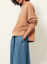 Load image into Gallery viewer, OLIVEIRA Sweatshirt, Stoneglaze