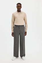 Laden Sie das Bild in den Galerie-Viewer, Knitted Polo Shirt, Pearl Beige