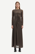 Load image into Gallery viewer, Saandrea dress 15193 Turkish Coffee