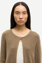 Load image into Gallery viewer, Sacassandra cardigan 15734 Otter
