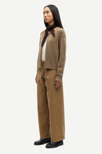 Load image into Gallery viewer, Sacassandra cardigan 15734 Otter