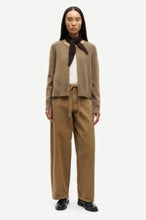Load image into Gallery viewer, Sacassandra cardigan 15734 Otter