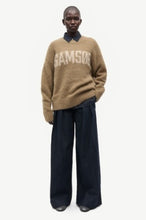 Load image into Gallery viewer, Saharper pleat jeans 16014, Ink