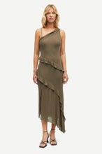 Load image into Gallery viewer, Samoena dress 15154 Dark Greige