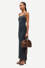 Load image into Gallery viewer, Sasunna dress 15645 Burnt Oak