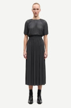 Load image into Gallery viewer, Sauma ss dress 10167 Gray pinstripe