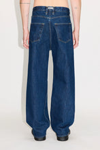 Load image into Gallery viewer, Skew Twisted Barrel Jeans Dark Indigo Wash