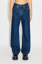 Load image into Gallery viewer, Skew Twisted Barrel Jeans Dark Indigo Wash