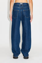 Load image into Gallery viewer, Skew Twisted Barrel Jeans Dark Indigo Wash