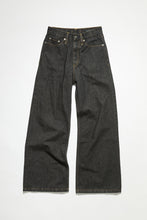 Load image into Gallery viewer, Skid Jeans Rinsed Black