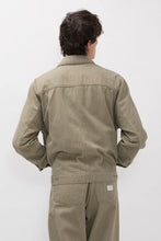 Laden Sie das Bild in den Galerie-Viewer, Storadal Resist Dyed Twill Type II Jacke, Vetiver