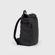 Load image into Gallery viewer, STREAM Slim Rolltop Backpack M Black