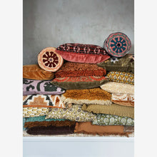 Laden Sie das Bild in den Galerie-Viewer, Suzani embroidered velvet bolster cushion