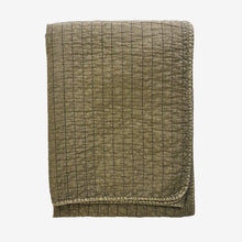 Load image into Gallery viewer, Quilted cotton throw 130x180cm