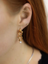 Laden Sie das Bild in den Galerie-Viewer, Taifun Charm Gold HP